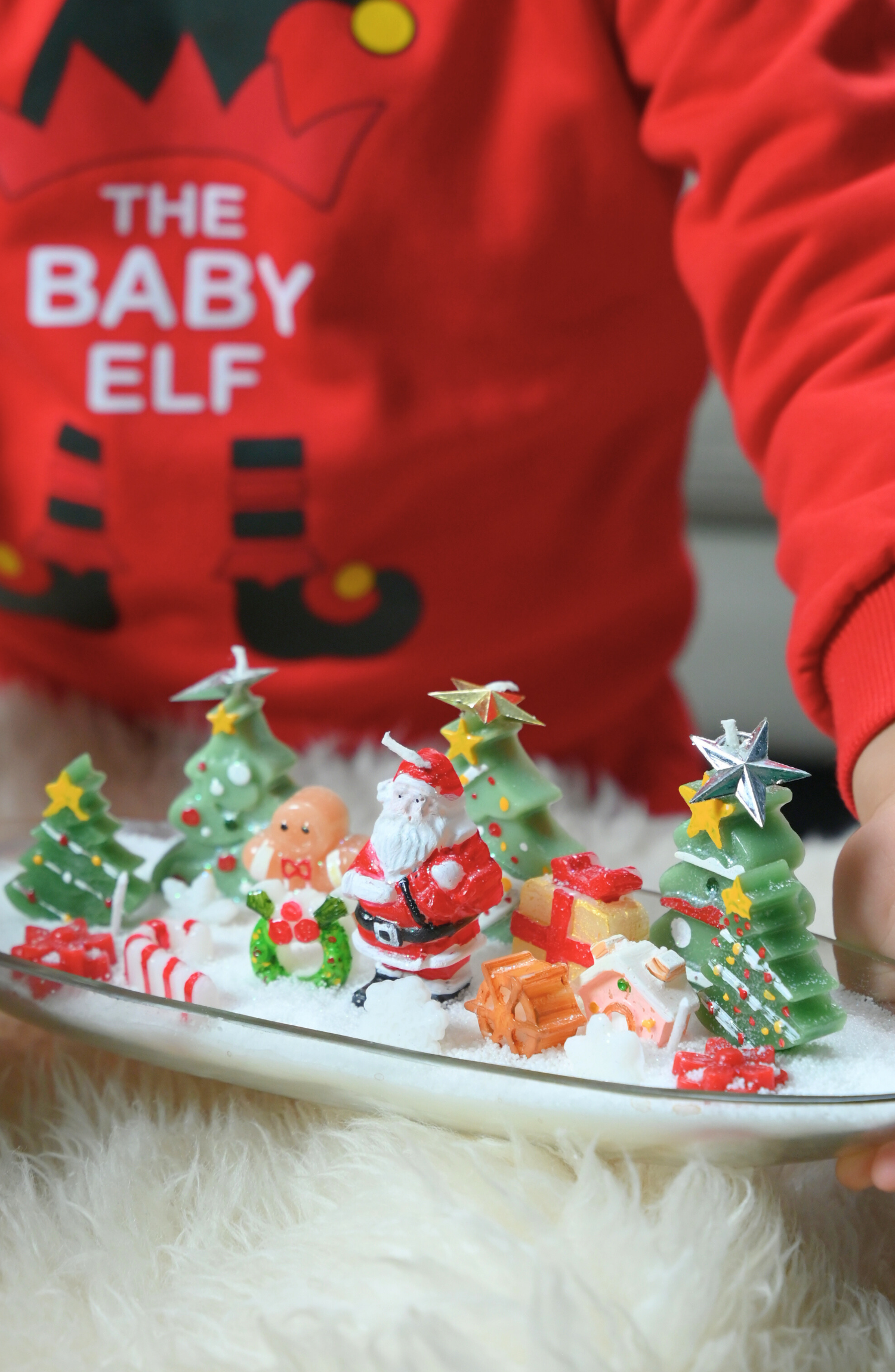Santa's Christmas Village Tray Candle